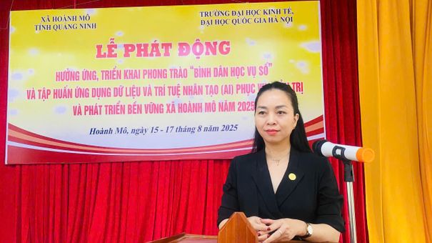 Trường ĐH Kinh tế, ĐHQGHN đồng hành xã Hoành Mô ứng dụng AI phát triển bền vững