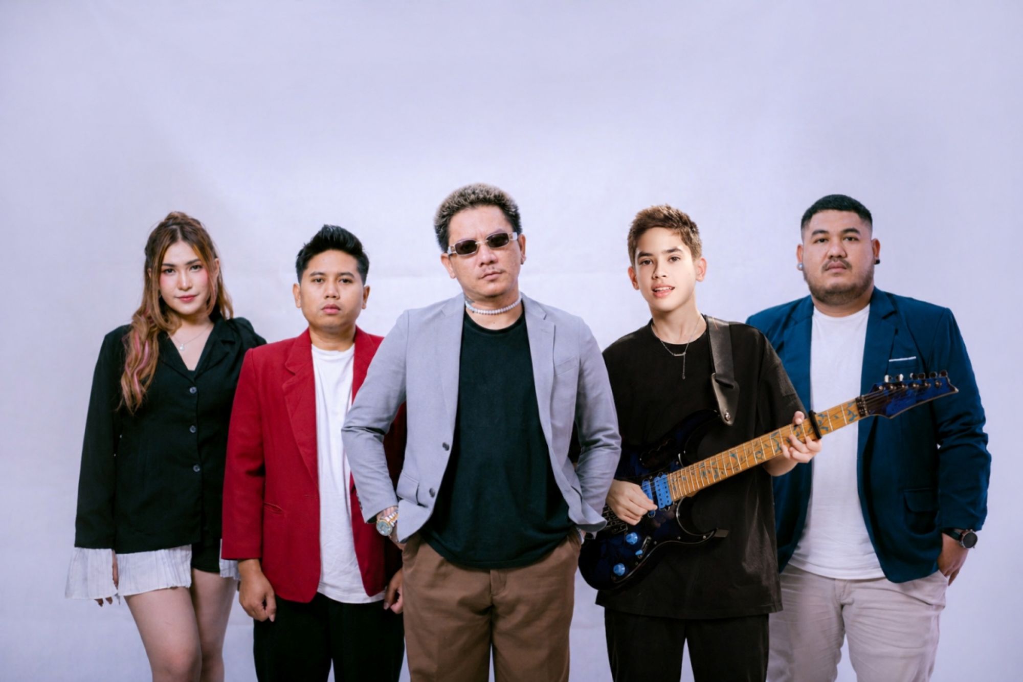 Từ Việt Nam ra Đông Nam Á: Shumo AG kết hợp cùng nhóm nhạc triệu fan Batas Senja