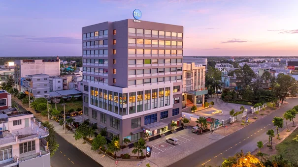 Tru by Hilton: Hành trình xuyên Việt qua 14 cửa ngõ khám phá bản sắc địa phương