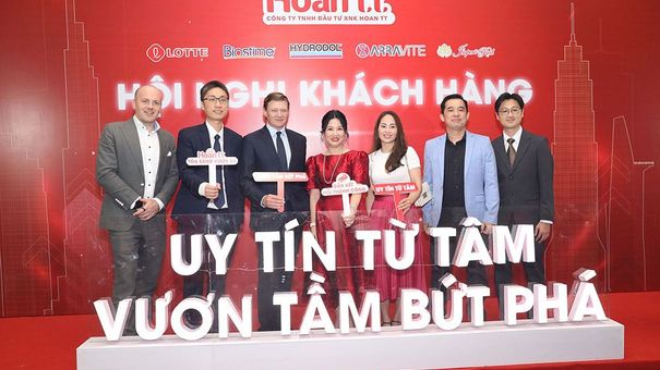 Hoan TT giới thiệu loạt sản phẩm mới năm 2023