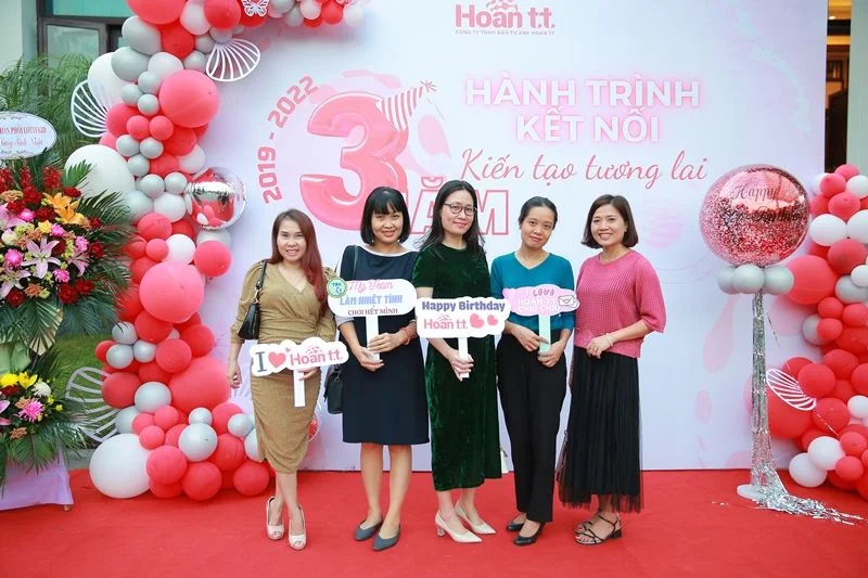 Công ty TNHH Đầu tư XNK HOAN TT long trọng tổ chức Lễ kỷ niệm 3 năm thành lập