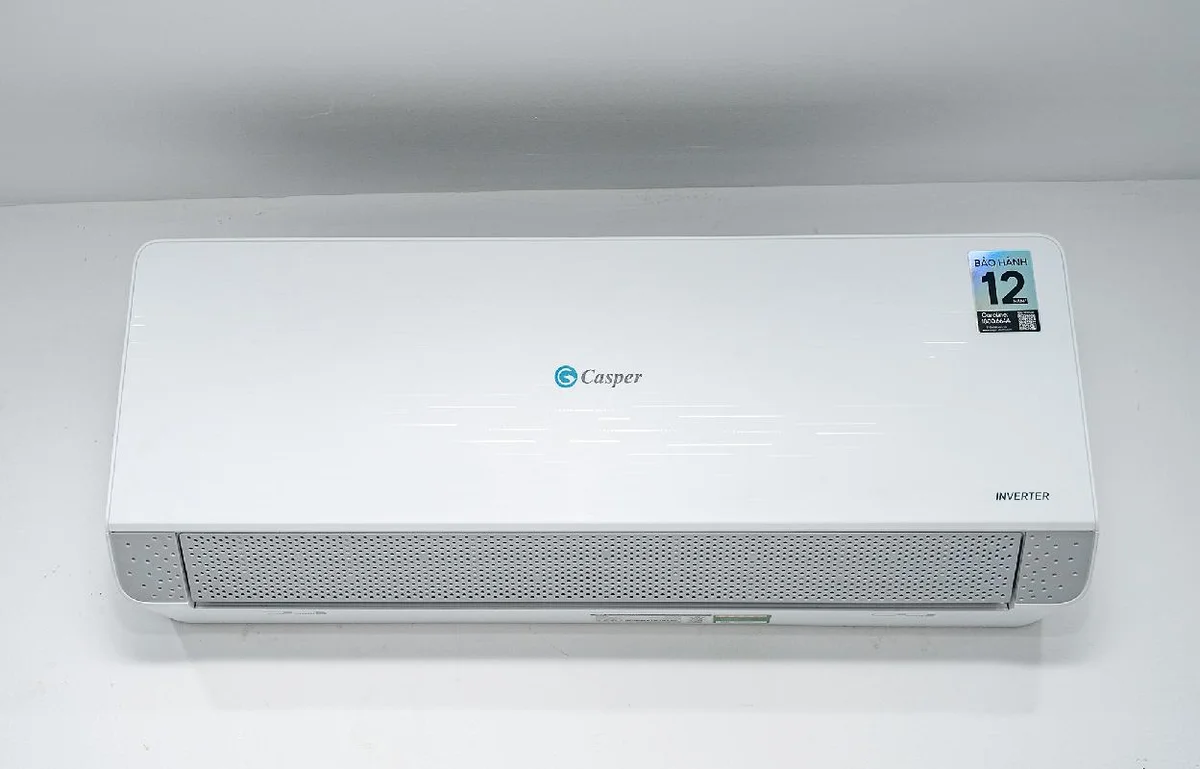 Điều hòa Casper EcoPrime có hàng nghìn lỗ khí siêu nhỏ trên cửa gió để cung cấp luồng "gió mát mềm". Ảnh: Hưng Vũ